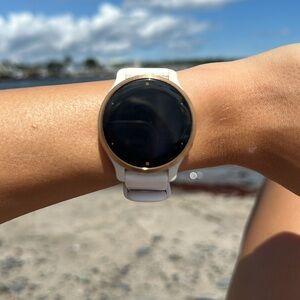 Garmin Venu 2S (Rose Gold/White, Small) Fitness GPS Smartwatch